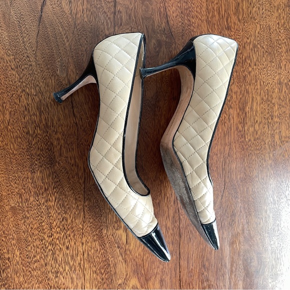 Manolo Blanhik cap-toe quilted heels size 39.5 - classic Chanel vibe - Picture 3 of 6